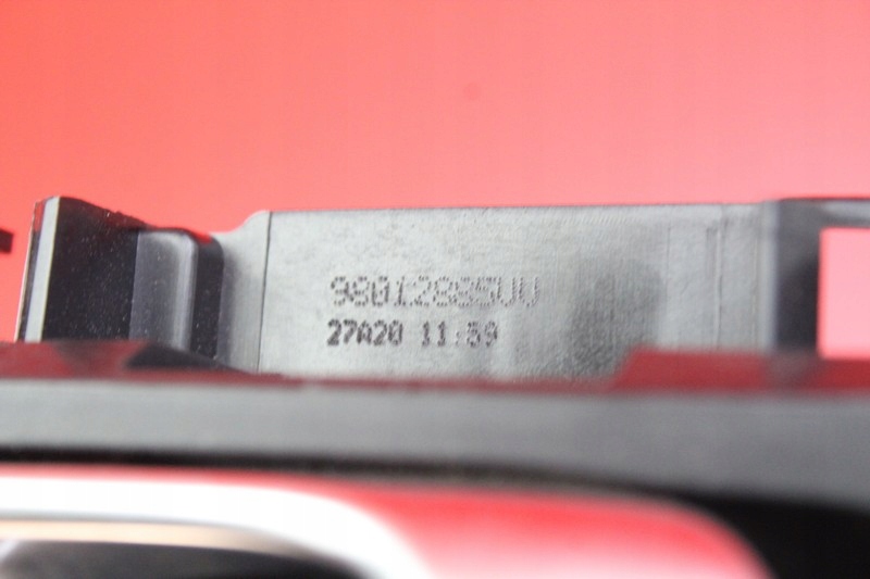 фото №7, Ручка внутренняя правая перед 98012885 citroen c3 3 iii 16-20