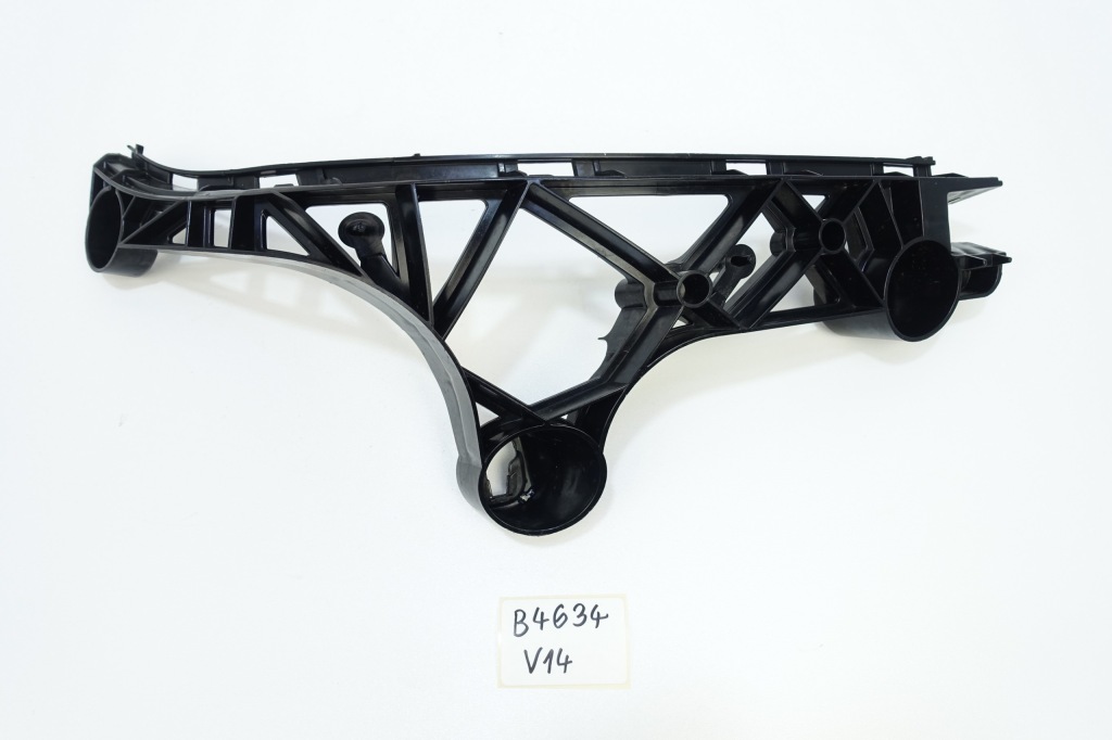 фото №1, Направляющая бампера левый задняя mercedes slk w172 r172