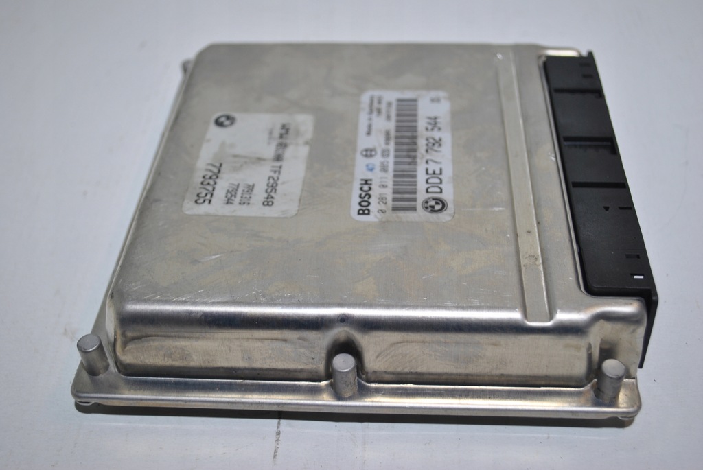 фото №8, Бортовий комп'ютер блок керування двигуна mini cooper r50 1.4 d 0281011085