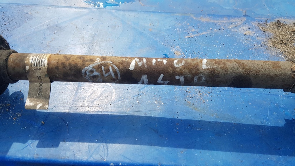 фото №2, Привідний вал ліва 1.4 alfa romeo mito 55700562