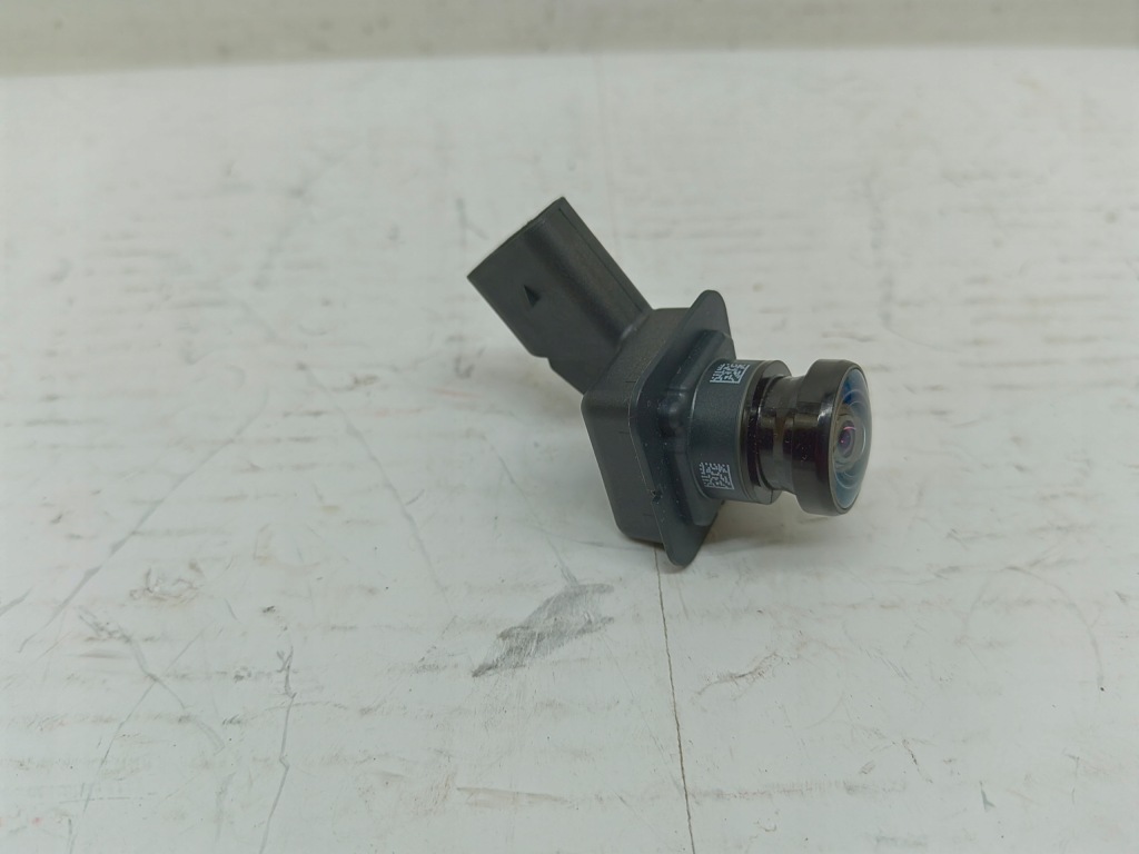 фото №1, Ford fiesta mk8 1.0 камера заднего вида