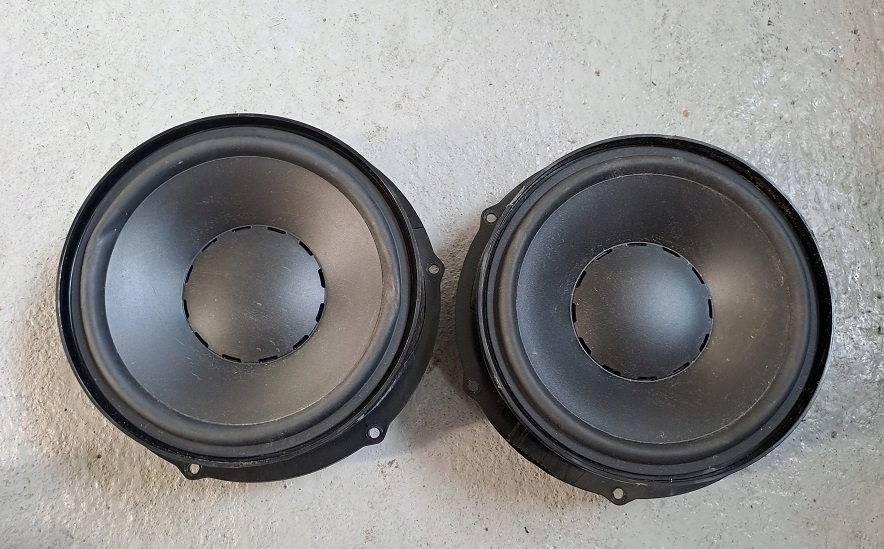 фото №1, Vw touareg iii 760 динамик дверь dynaudio 760035454