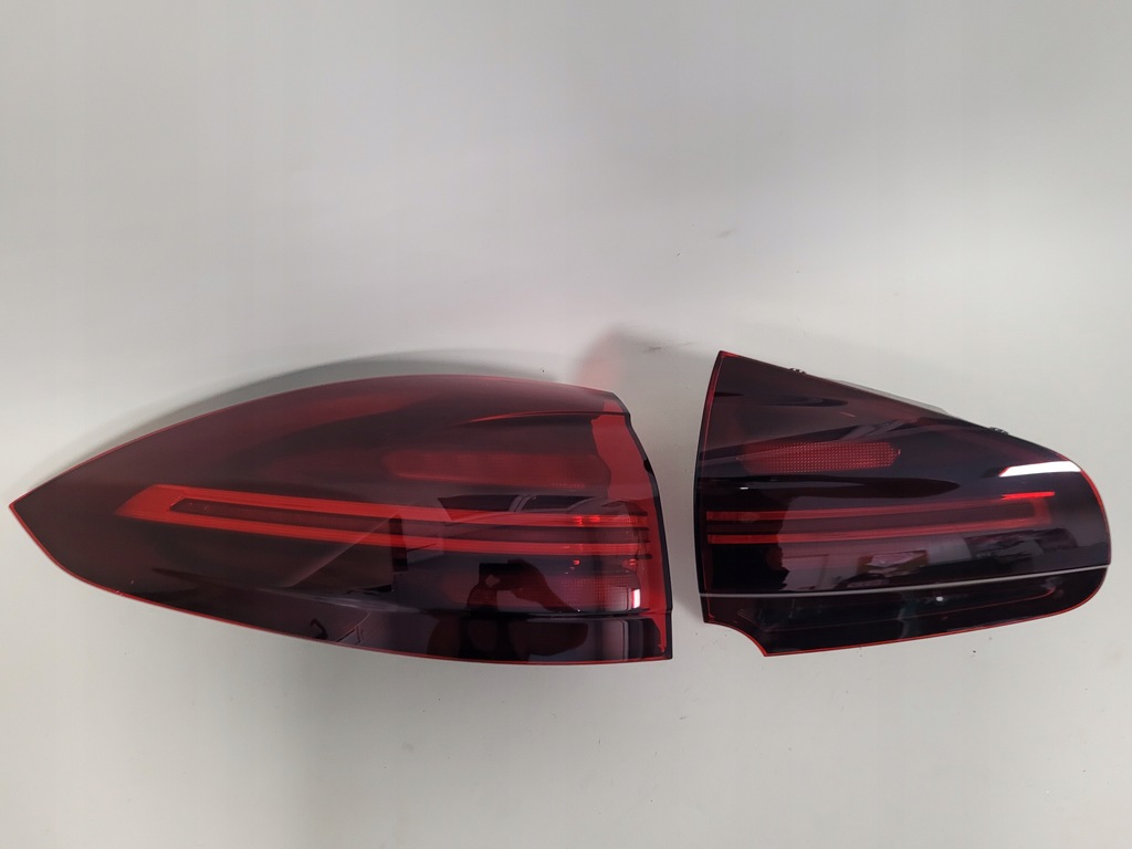 фото №6, Porsche cayenne 7p5 lift turbo лампа задняя задняя левая 7p5945207n 7p5945307p