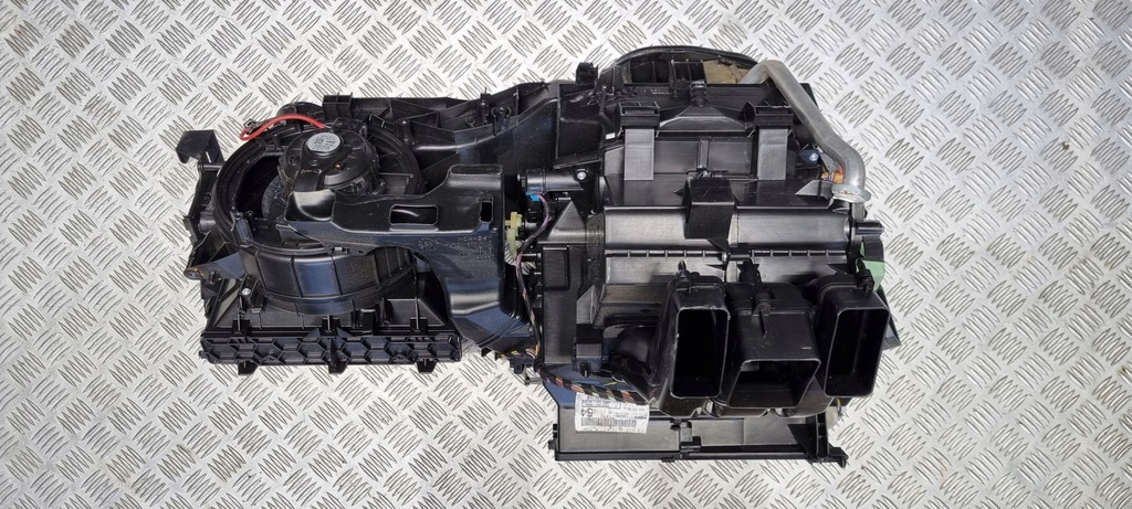 фото №11, Audi оригінальний номер 5qe816005h q3 83a обігрівач i