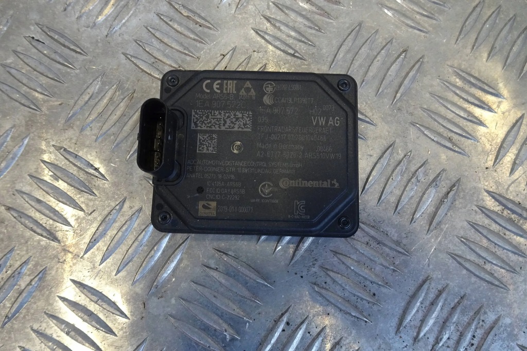 фото №1, Vw id.3 - радар 1ea907572c