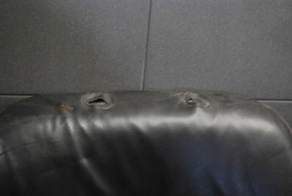 фото №8, Кожа спинка сиденье передний audi a8 d3