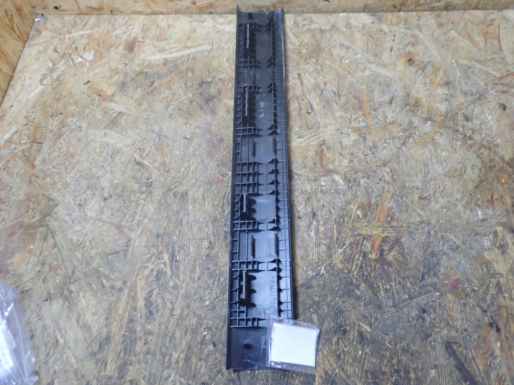 фото №5, Захист заглушка корпус пластик молдинг isuzu d-max iii 2021 6183