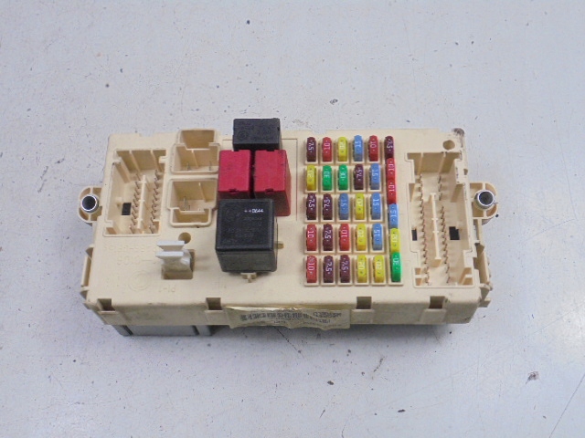 фото №7, Alfa romeo gt коробка предохранителей 46558758 magneti marelli