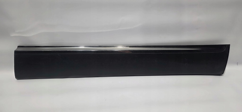 фото №1, Молдинг na дверь передние kia sorento 87722-c5200 r