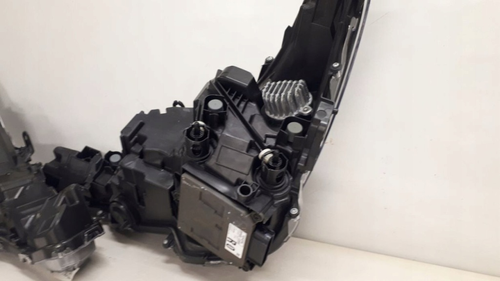 Toyota corolla full led e-210 фары перед Недорого