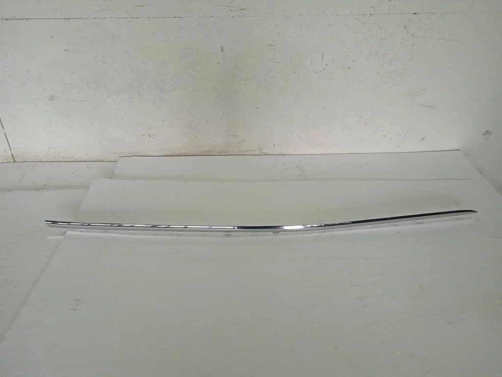 фото №1, Молдинг хром порог левый mat mercedes-benz w213 e-klasa