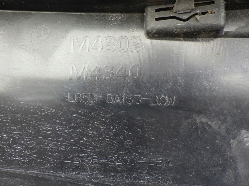 фото №8, Ford explorer vi 6 platinium 19- решітка радіатора решітка радіатора