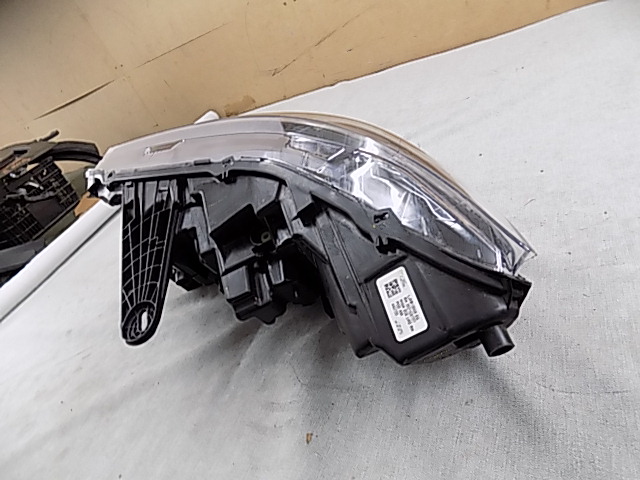 фото №12, Ford mustang mach e mach-e лампа передня права full led europa orginal