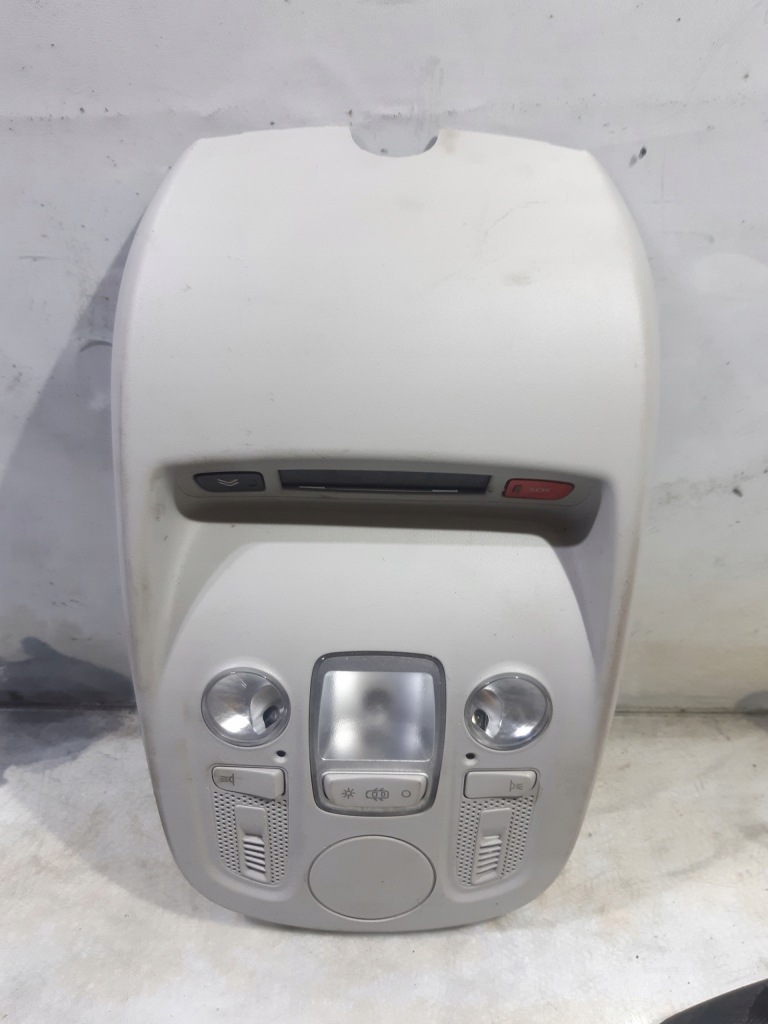 фото №1, Лампа потолочный 9671646077 citroen c4 ii b7