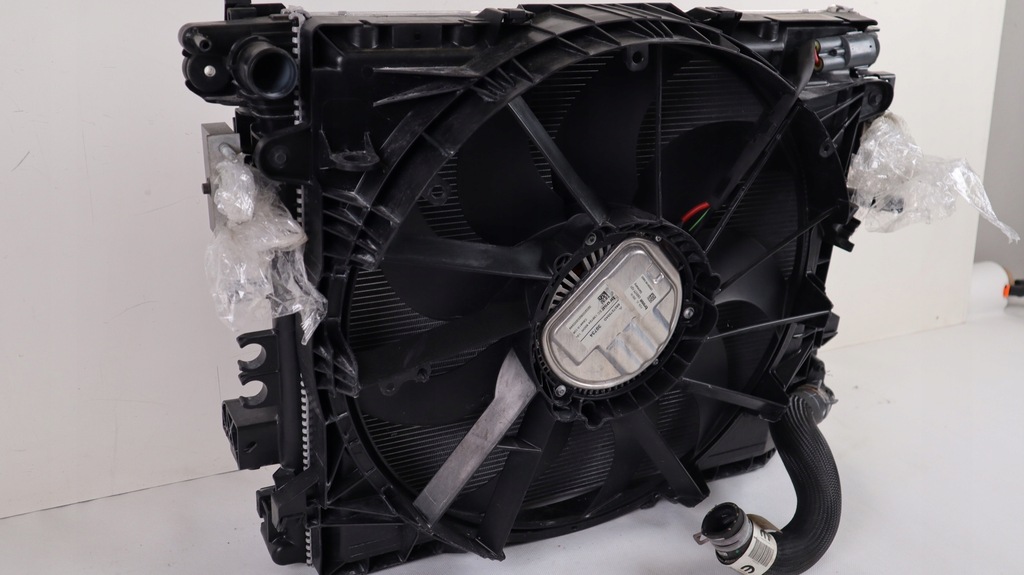 фото №11, Jeep wrangler jl 2.0 t 18- радіатор радіатор комплект 68272755ad