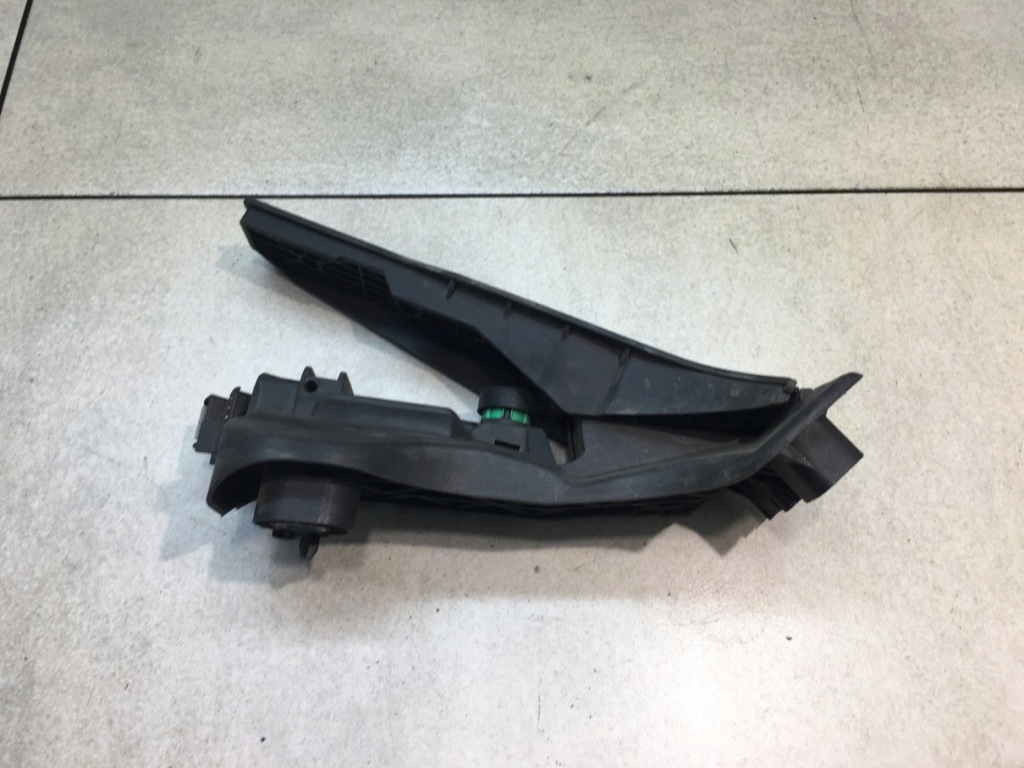 Купить Потенциометр газа audi a3 8p 2.0 fsi 1k1723503f