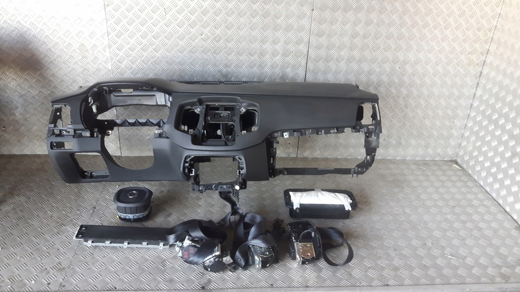 фото №1, Консоль панель приладів проекційний дисплей подушка безпеки оригінал volvo xc90 ii