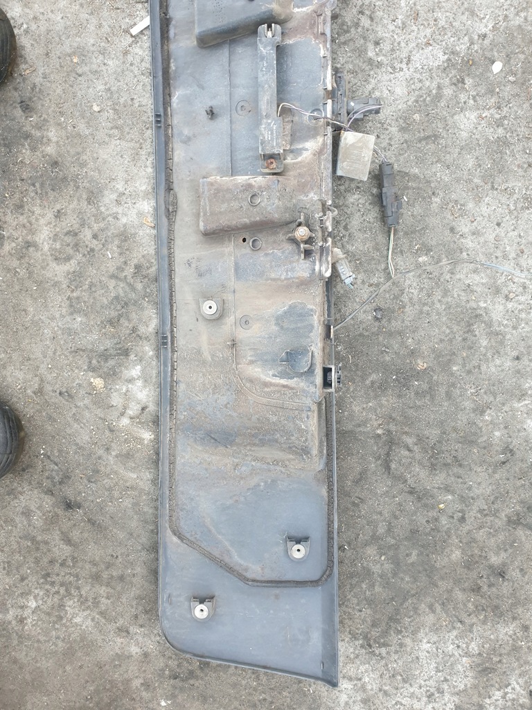 фото №5, Накладка крышки багажника renault scenic ii