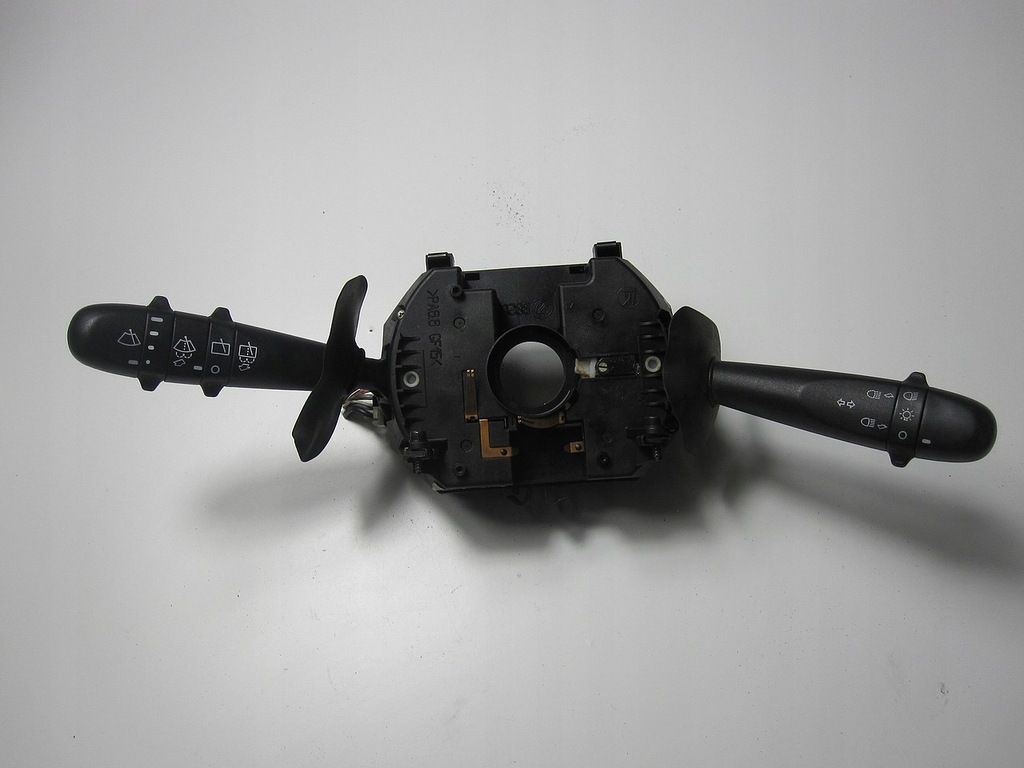 фото №1, Переключатель комбинированный переключатели alfa romeo 147 01r