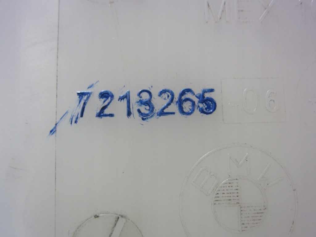 Bmw x3 f25 2011-2017 бак жидкость do омывателя 61667255828 7213265 Оригинал