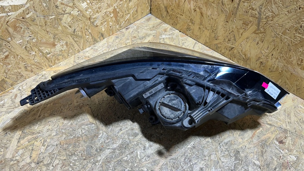 фото №14, Opel astra k 2017 лампы передние