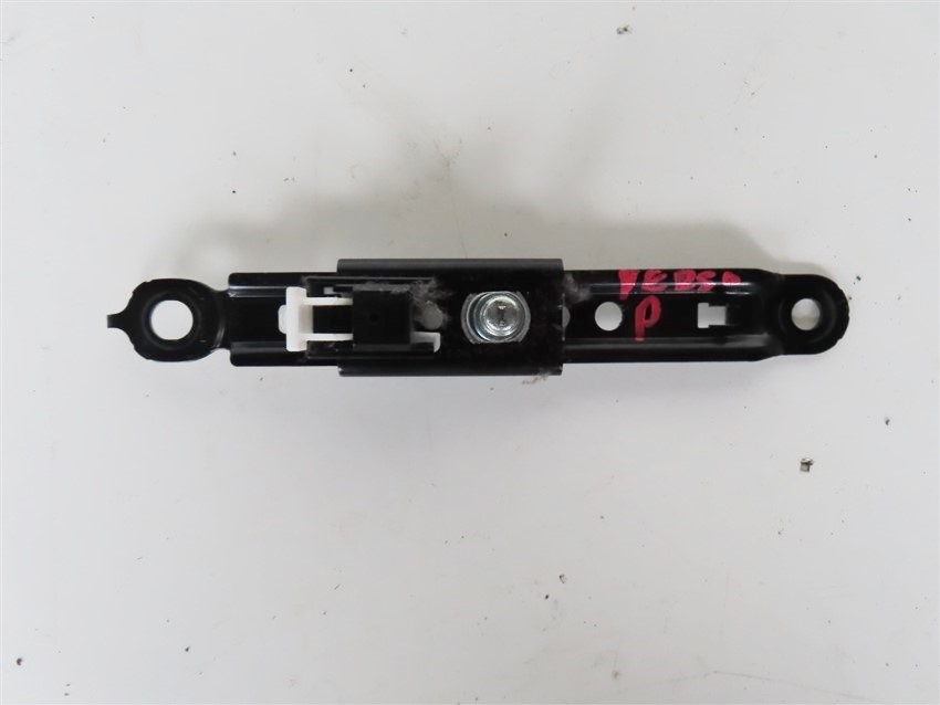 фото №1, Кронштейн поперечина безопасности перед toyota verso