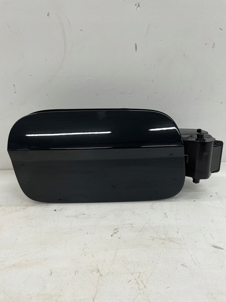 фото №1, Крышка заливной топлива a6 c8 ly9t kombi дизель