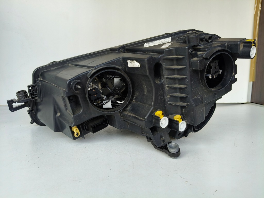 фото №8, Лампа правая фара skoda karoq 57a 17- led