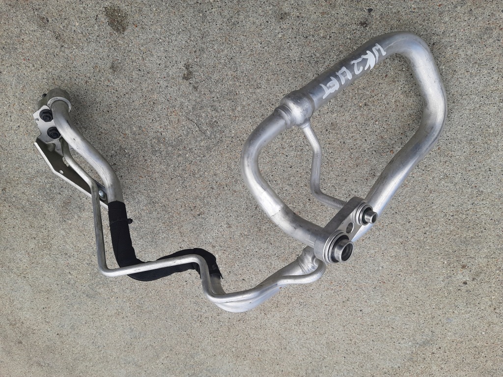 фото №1, Шланг кондиціонера jeep grand cherokee wk2 lift