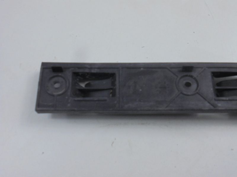 фото №9, Vw bora 1j5 направляющая бампера перед правый 1j5807184a