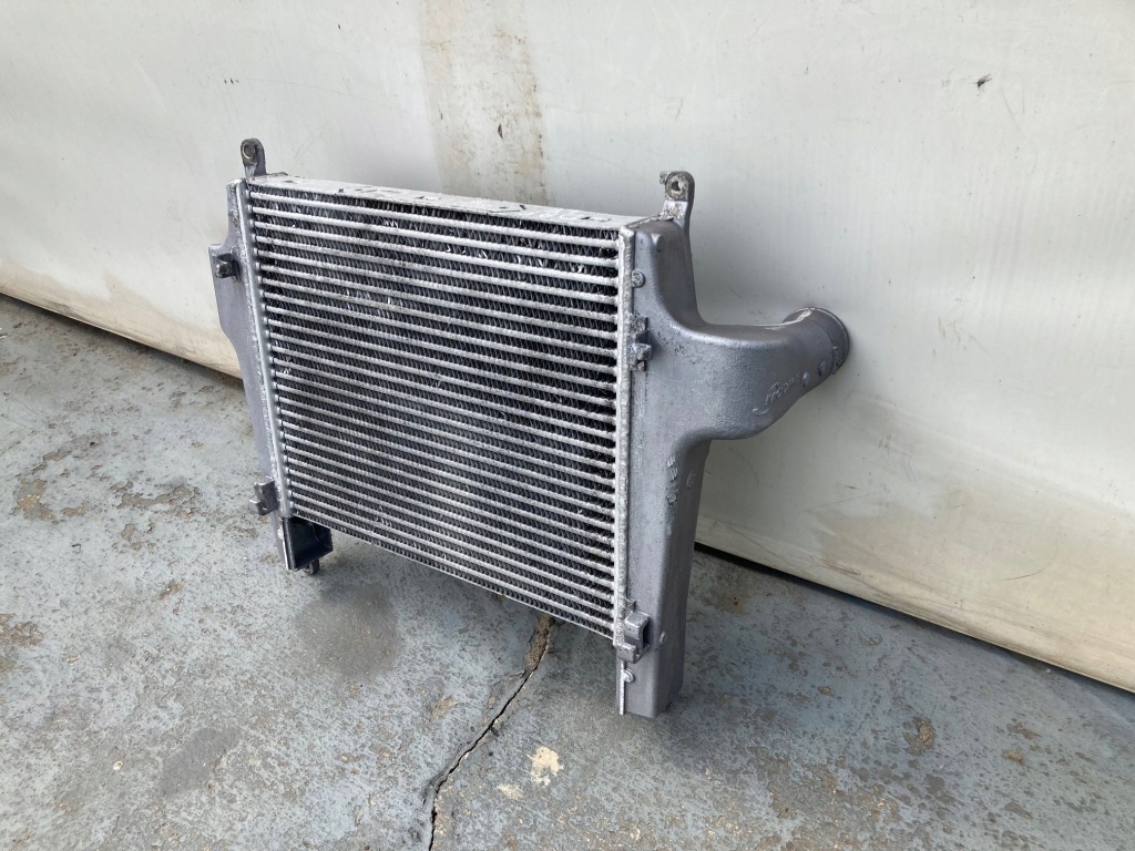 Daf lf 45 55 px7 px-7 6,7l euro 6 интеркулер радиатор воздуха 7417785 в Украине