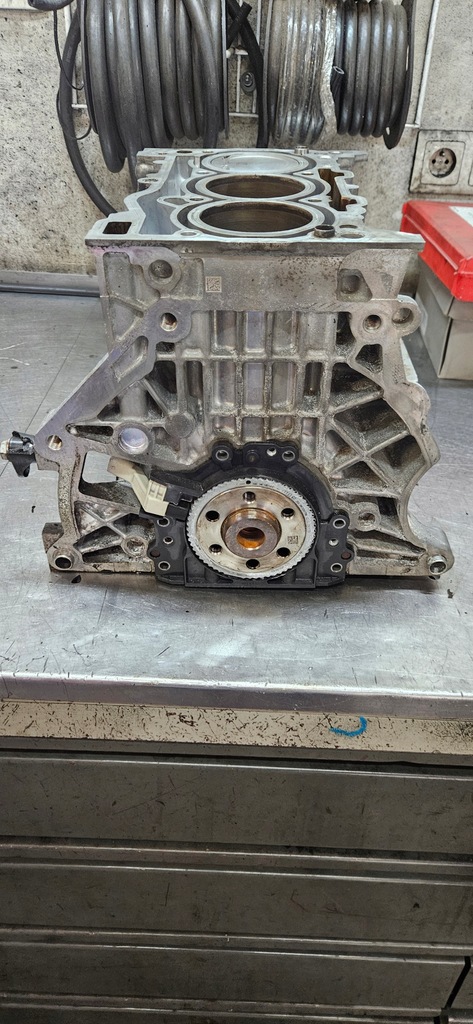 фото №12, Vw up! up seat mii 1.0 блок двигуна dół поршні wał chy 04c1030238