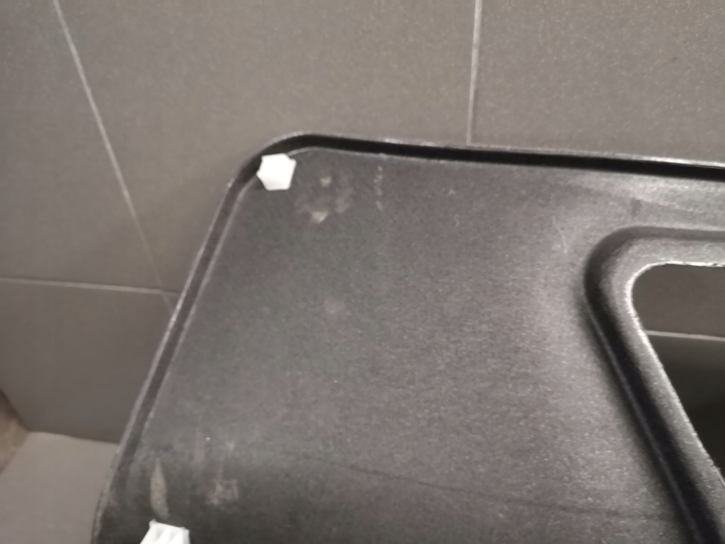 фото №9, Оббивка кришки багажника audi a8 d3 4e0867975j