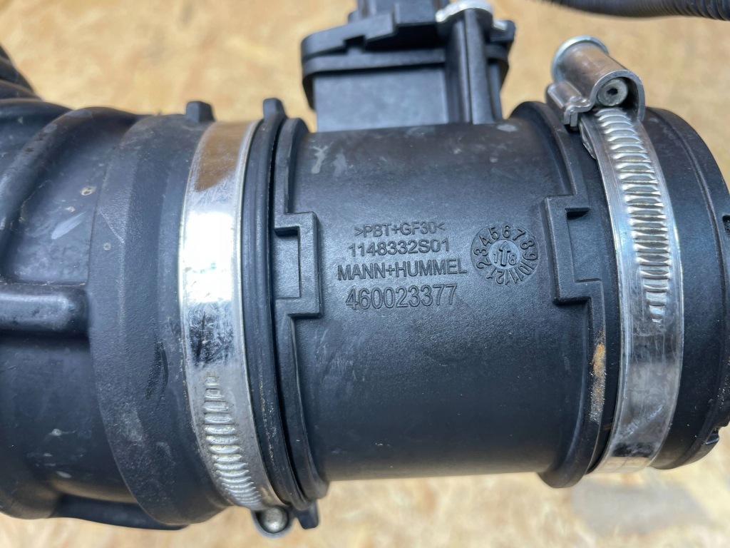 фото №13, Впуск повітрозабірник труба шланг повітря opl corsa e 1.4t 13492952 2014-