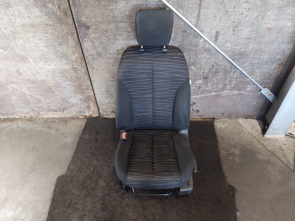 фото №14, Сидіння комплект лівий правий заднє сидіння задня mazda 2 de 5d 07-10r europa