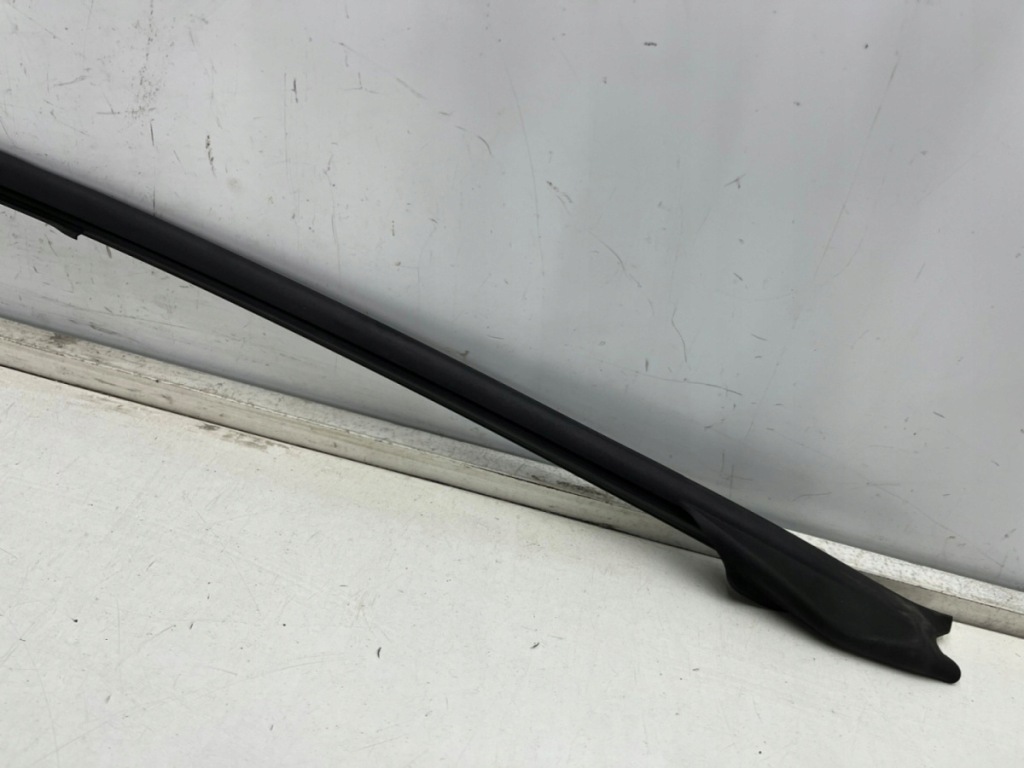 фото №14, Молдинг porsche panamera 971 16-23 накладка прокладка скло двері лівий перед