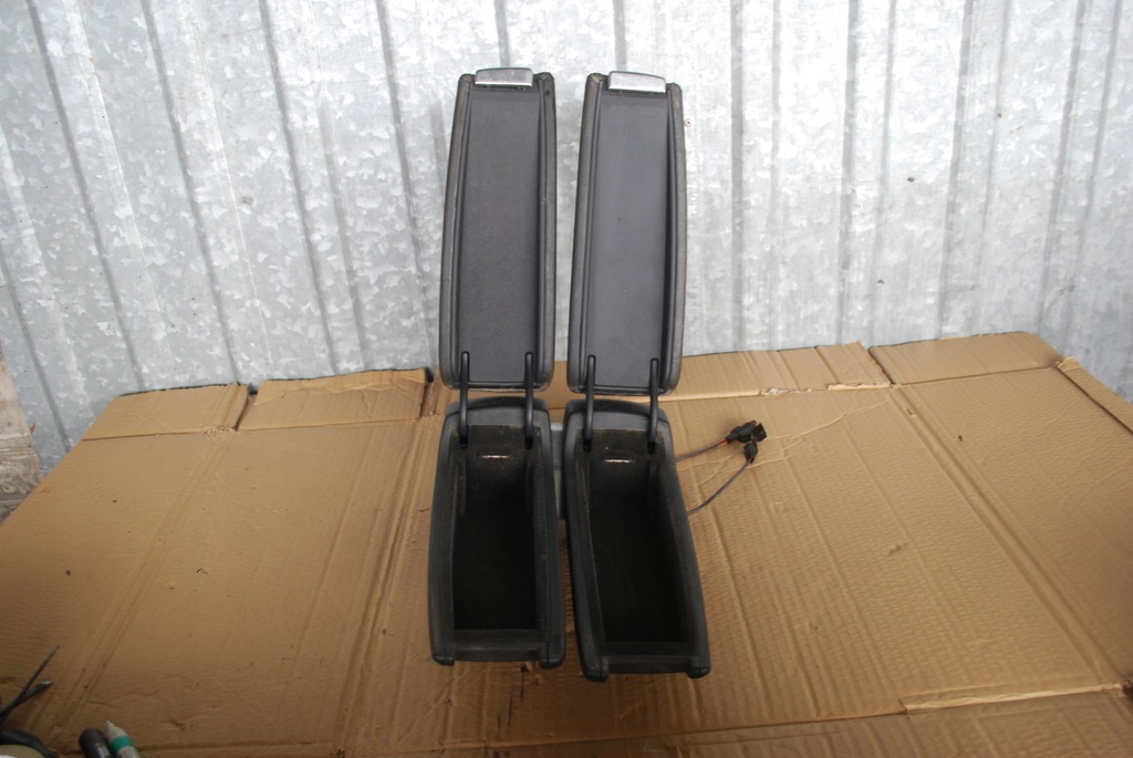 фото №10, Подлокотник средний чёрный audi a8 d3