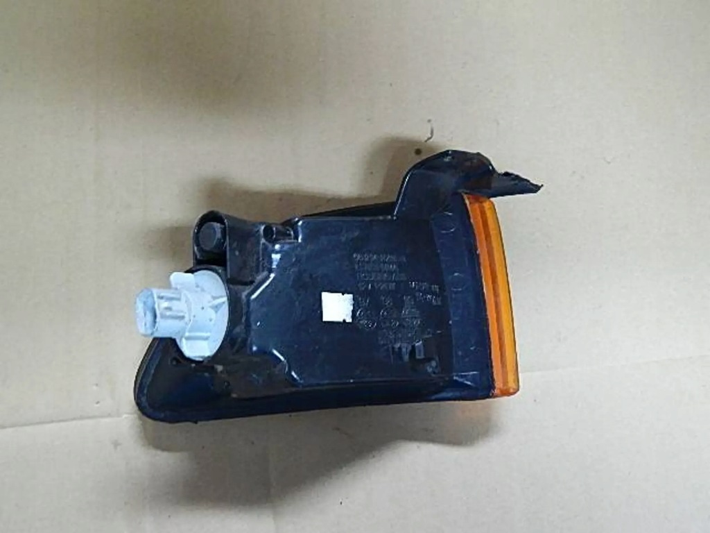 фото №5, Поворотник поворотник левый mitsubishi galant 96-03