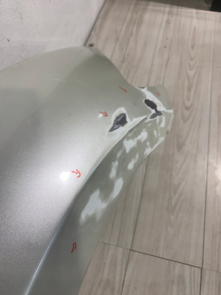 фото №10, Maserati granturismo крыло правый перед