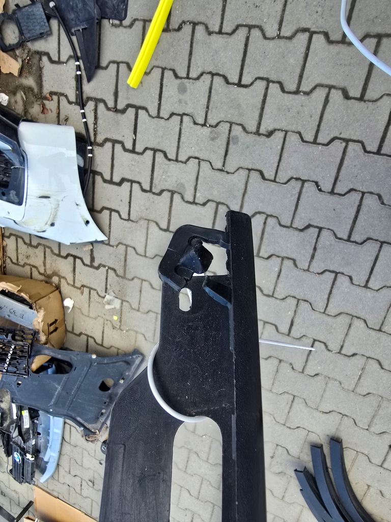 фото №11, Молдинг крила права перед bmw x5 f15