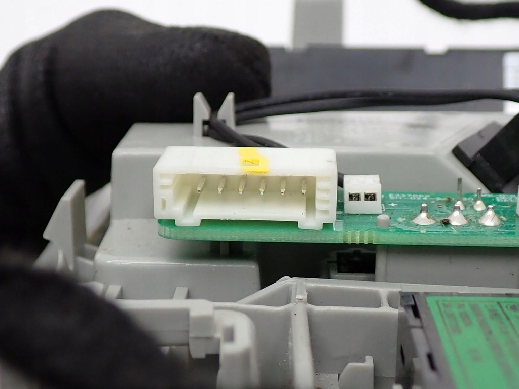 фото №9, Лампа салона кабины оригинал 10538773 mg zs ev 21r