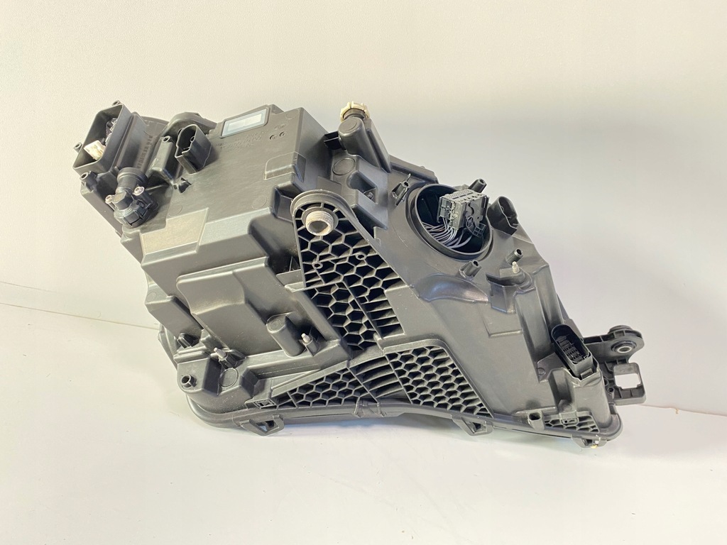 фото №15, Skoda оригинальный номер 3v1941015d лампа