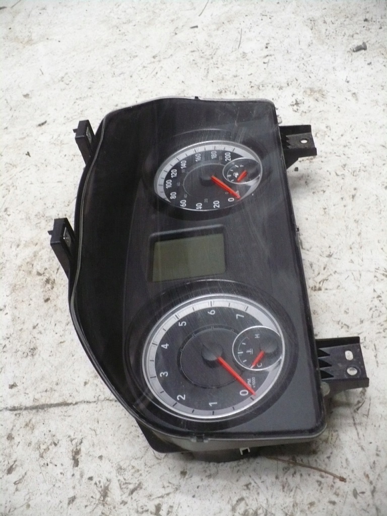 Купить Dodge ram 13-19 iv счетчик приборы usa p68302590ac