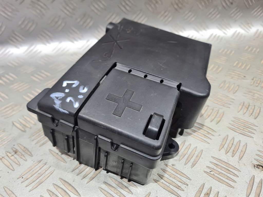 Купити Кришка клеми плюсовий акумулятор клема opel astra j zafira c