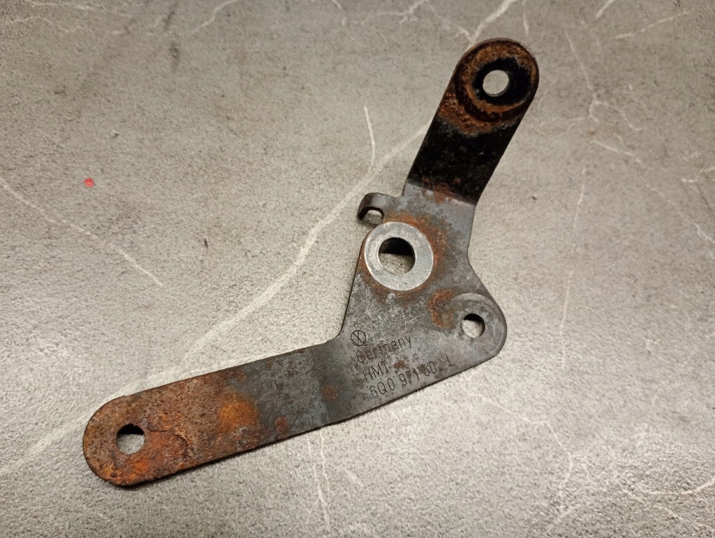 038103390 элементы монтажные двигателя seat leon 1.9 tdi atd с Разборки