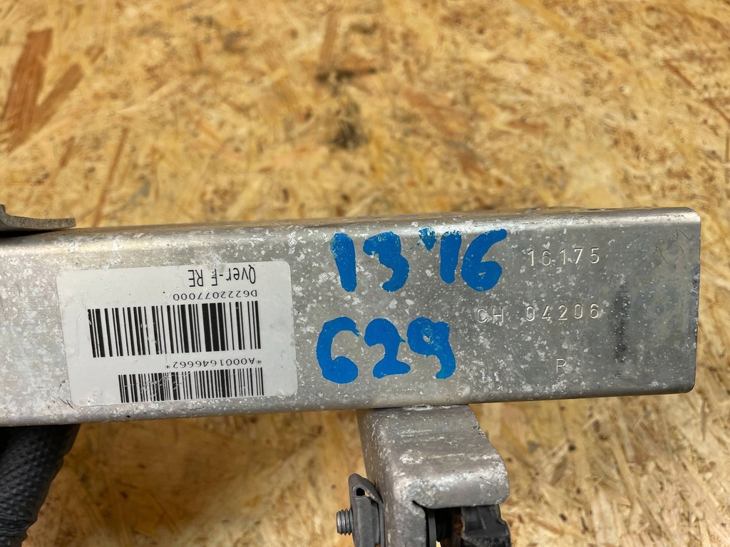 фото №10, Кронштейн кронштейн зона деформации перед правая bmw i3 i01 6222077