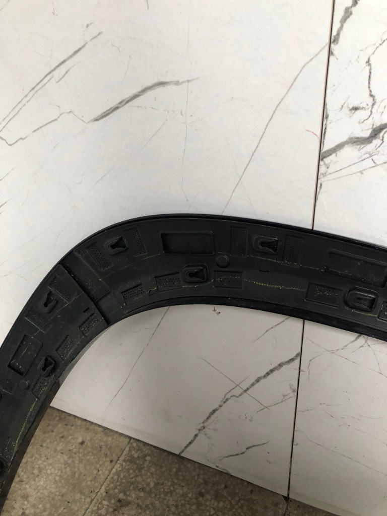 фото №4, Молдинг захист підкрилок ліва bmw xm g09