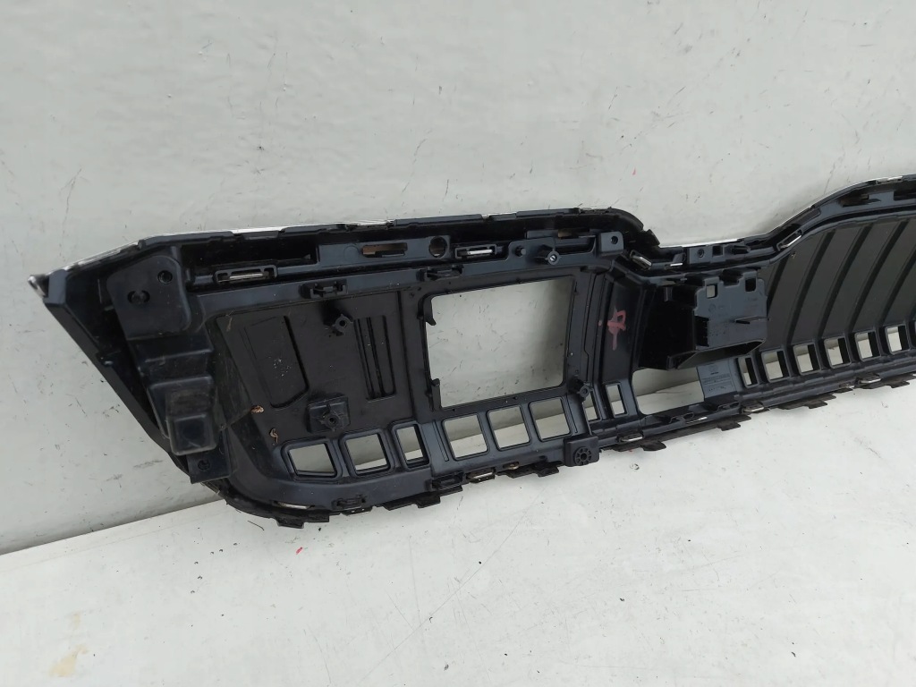 фото №10, Skoda superb 3 iii lift 18- 3v решітка радіатора решітка радіатора