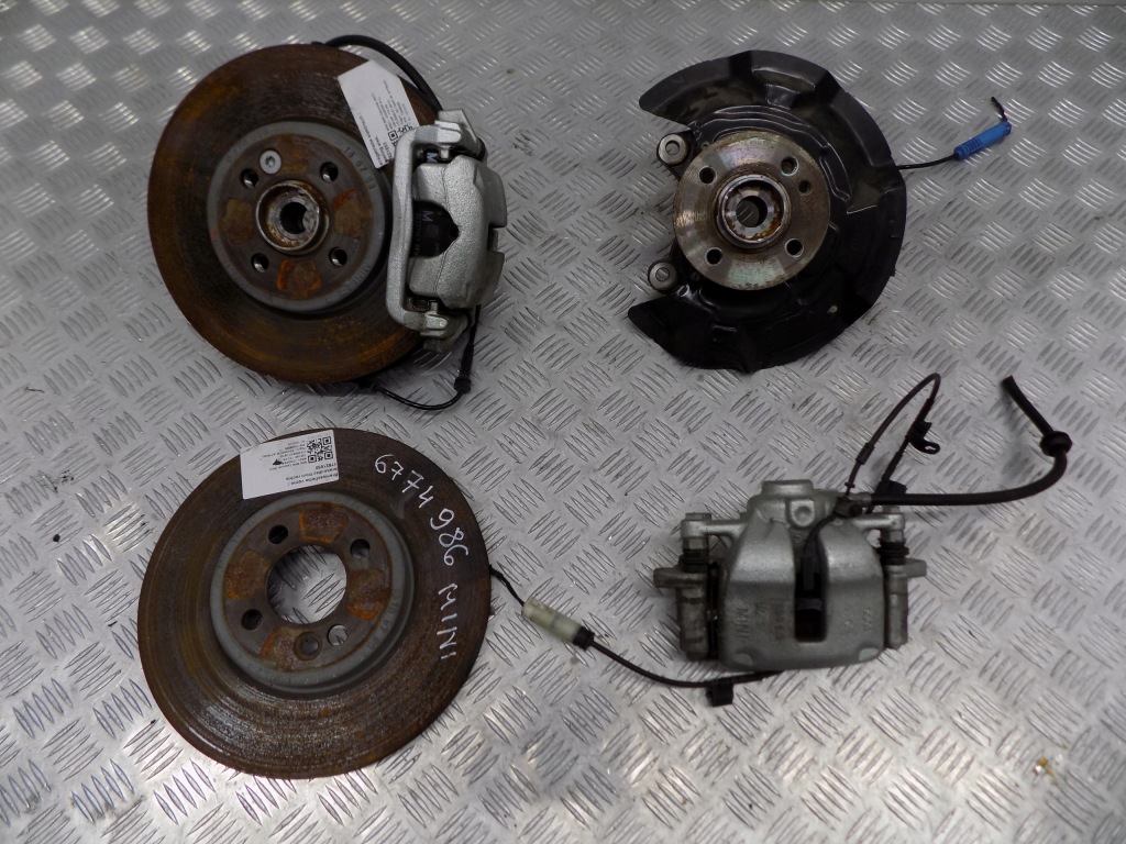 Mini r52 r57 поворотний кулак перед ліва права 6779796 Ціна