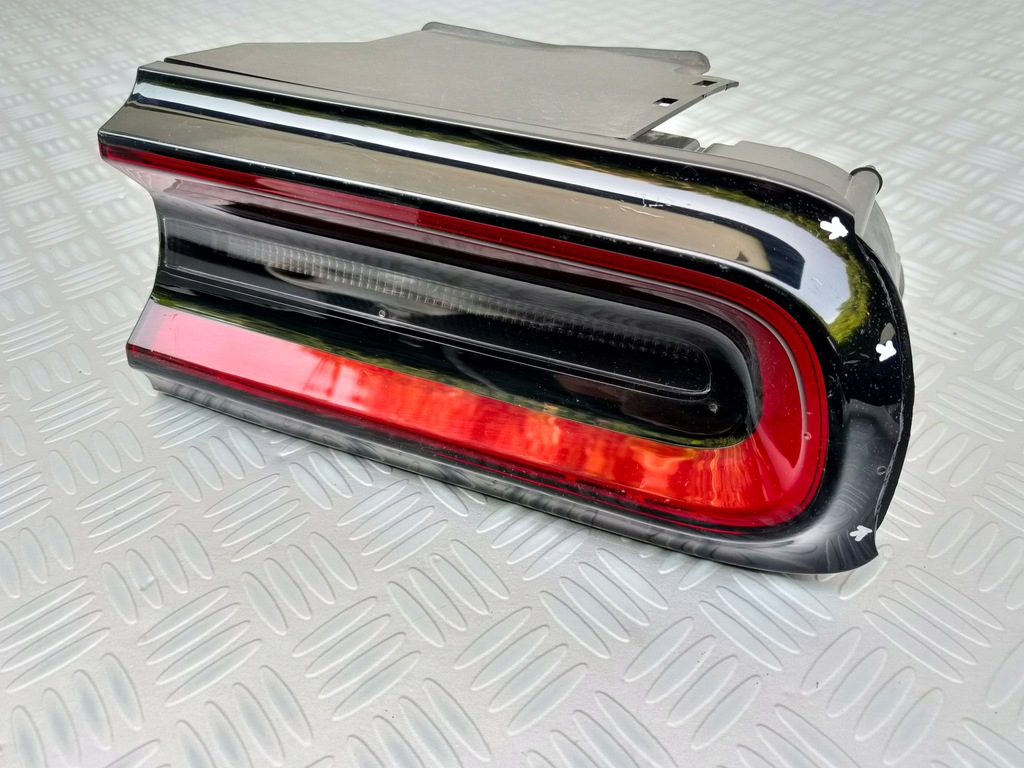 фото №14, Dodge challenger 2023 лампа задня ліва права задня накладка led usa